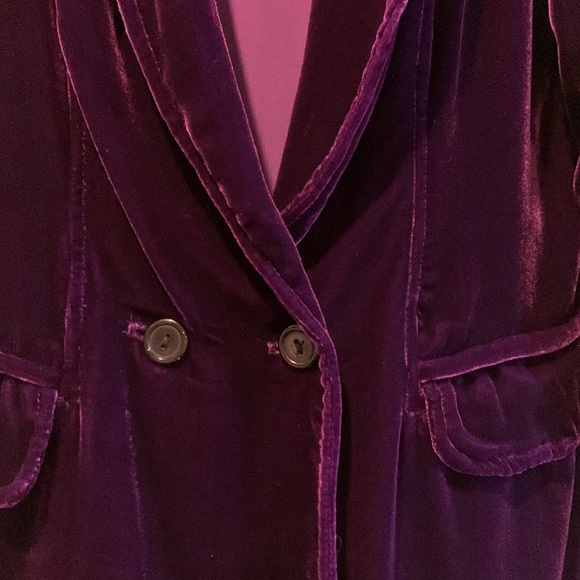 Jacket - Picture 2 of 7